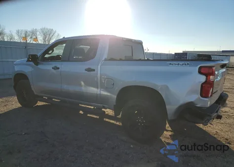 2021 Chevrolet Silverado K1500 Lt Trail Boss z USA, uszkodzony, nr VIN 1GCPYFED0MZ126849